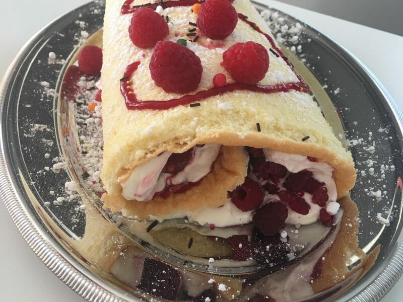 Cliquez pour zoomer ! Fraisier roulé Thermomix par neijma34