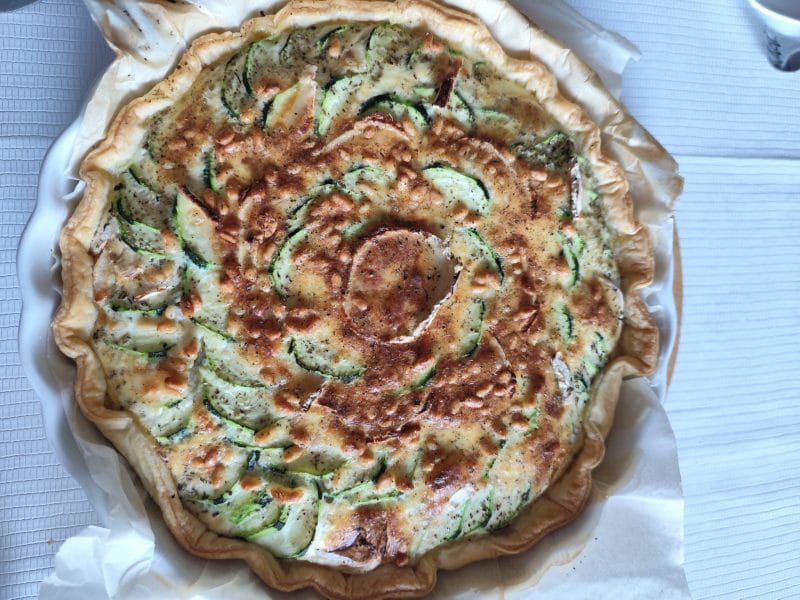 Cliquez pour zoomer ! Tarte courgettes, chèvre et pignons de pin Thermomix par Jenny.1306