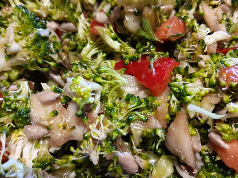 Cliquez pour zoomer ! Salade de brocolis Thermomix par sabinou63