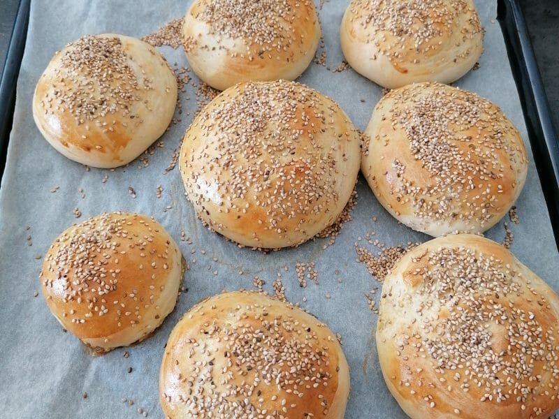 Cliquez pour zoomer ! Pains hamburger Thermomix par Emilie_56