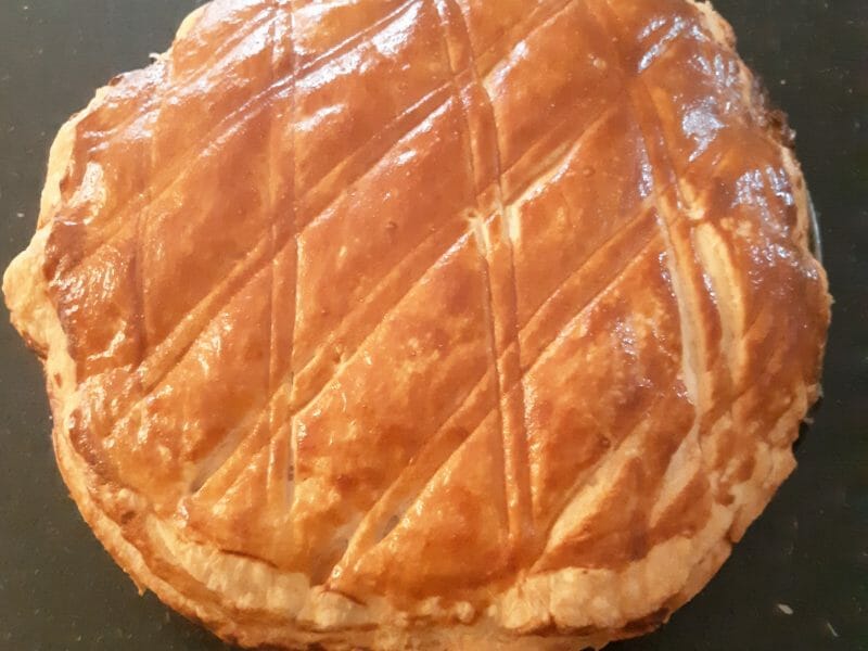 Cliquez pour zoomer ! Galette des rois à la frangipane Thermomix par mathildepl