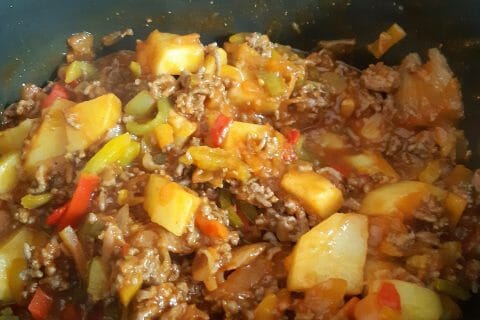 Cliquez pour zoomer ! Boeuf aux poivrons et pommes de terre Thermomix par Jessica_68