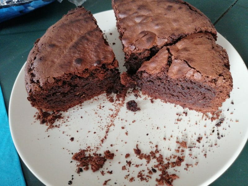 Cliquez pour zoomer ! Gâteau au chocolat des écoliers Thermomix par Coralie_22