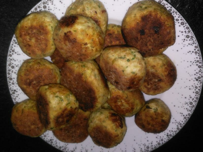 Cliquez pour zoomer ! Boulettes de poulet aux olives Thermomix par claraloic