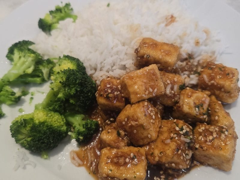 Cliquez pour zoomer ! Tofu sauté aux graines de sésame Thermomix par Janna66