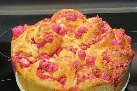 Cliquez pour zoomer ! Brioche aux pralines roses Thermomix par Laura Nina