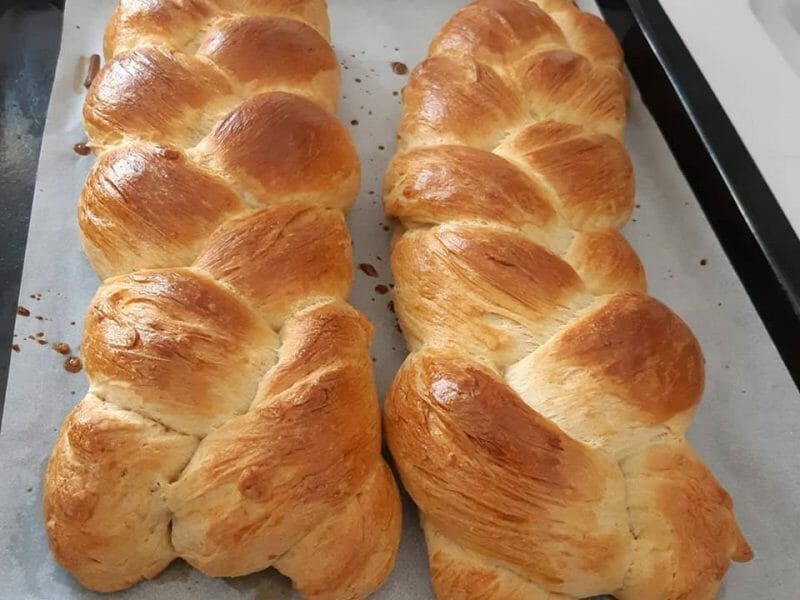 Cliquez pour zoomer ! Brioche tressée à la mie filante Thermomix par Ibisnatisse
