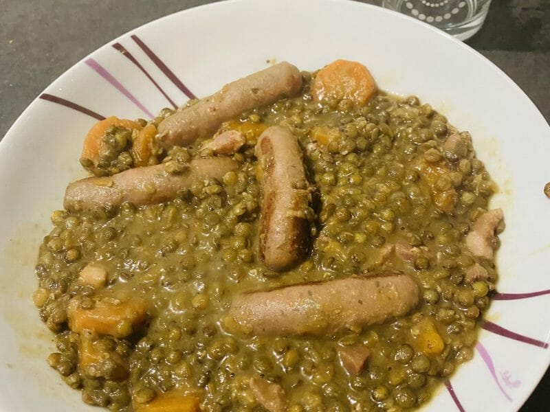 Cliquez pour zoomer ! Lentilles et ses saucisses Thermomix par Aurelielily