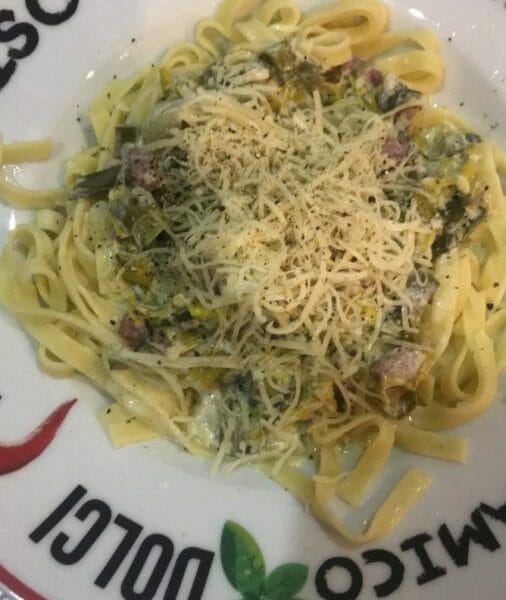 Cliquez pour zoomer ! Tagliatelles à la crème de poireaux Thermomix par Sonya_1