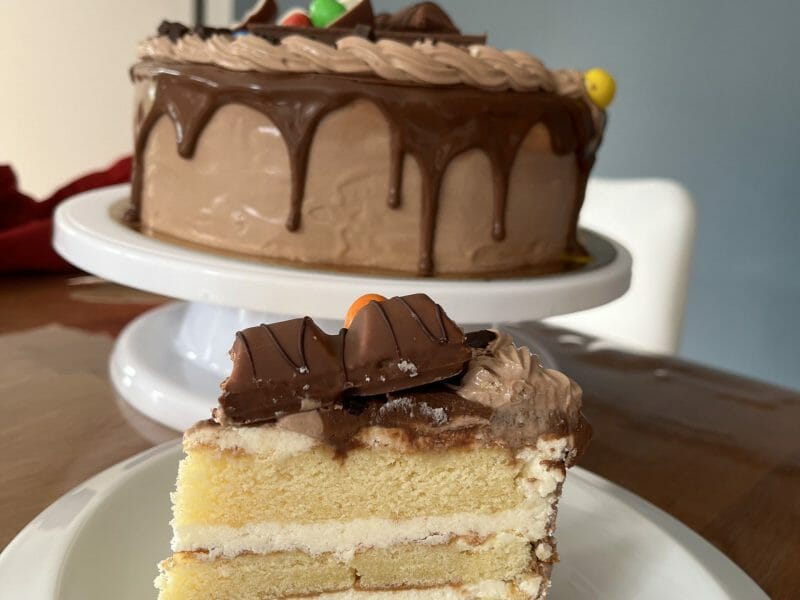 Cliquez pour zoomer ! Layer cake Kinder Bueno Thermomix par Morgane35290