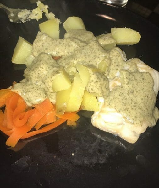 Cliquez pour zoomer ! Filet de cabillaud et sa sauce persillée Thermomix par Romain_Justine
