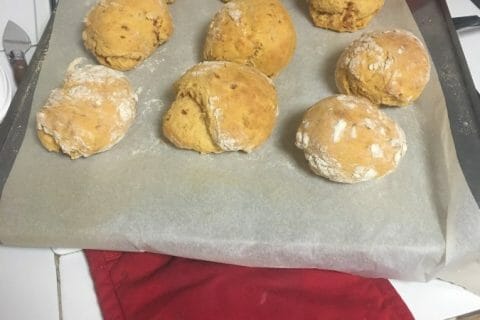 Cliquez pour zoomer ! Petits pains au chorizo au Thermomix