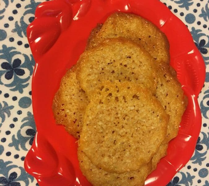 Cliquez pour zoomer ! Tuiles au parmesan Thermomix par kmiy