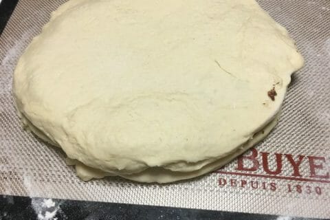 Cliquez pour zoomer ! Brioche étoilée au Nutella au Thermomix