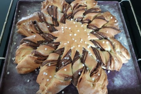Cliquez pour zoomer ! Brioche étoilée au Nutella au Thermomix