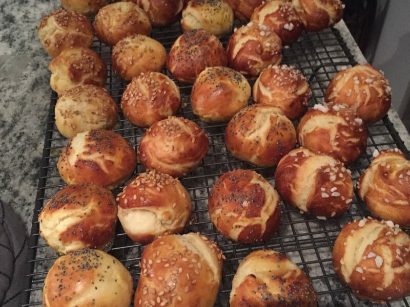 Cliquez pour zoomer ! Mauricette – Petits pains alsaciens Thermomix par Lea_18