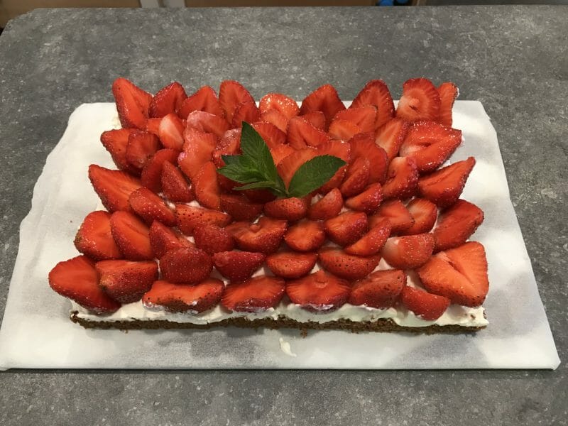 Cliquez pour zoomer ! Tarte aux fraises sans cuisson Thermomix par Aurelieasv