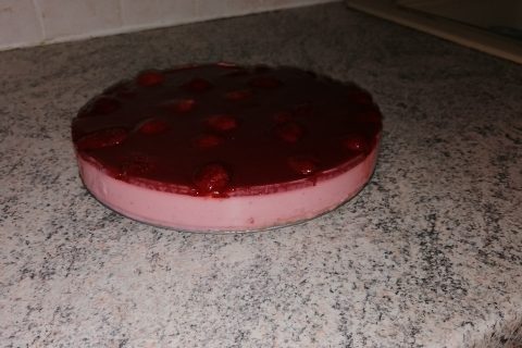 Cliquez pour zoomer ! Bavarois aux fraises Thermomix par Jessica88