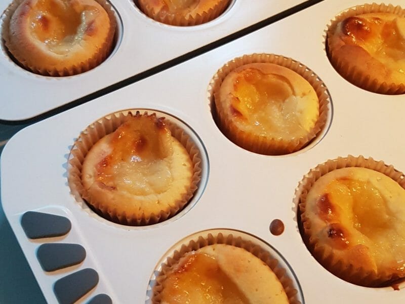 Cliquez pour zoomer ! Fondants au citron, coeur de lemon curd Thermomix par Lydie_8