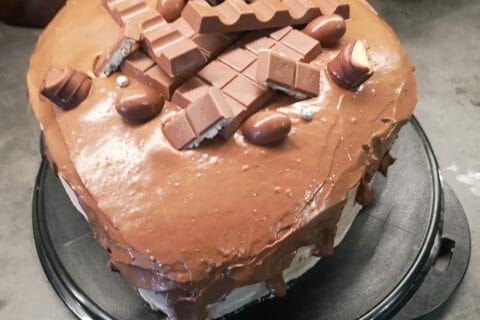 Cliquez pour zoomer ! Layer cake Kinder Bueno Thermomix par Samantha