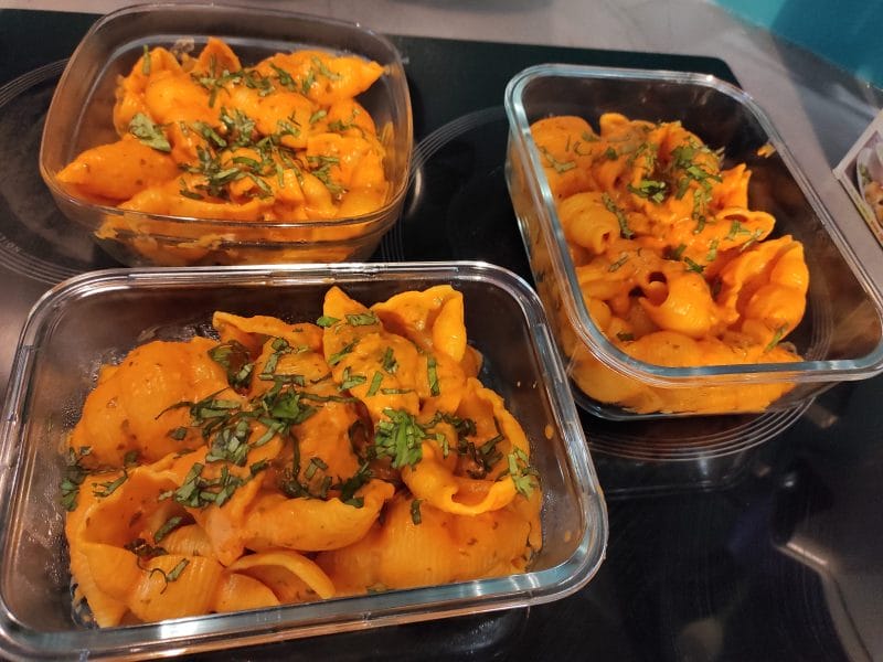 Cliquez pour zoomer ! Pâtes sauce rosée ail et basilic Thermomix par MaryleneC