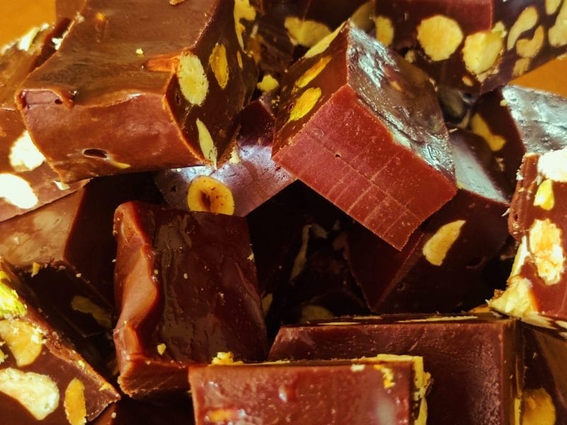 Cliquez pour zoomer ! Caramiel au chocolat et fruits secs Thermomix par Adeline