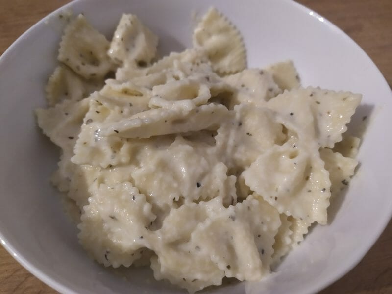 Cliquez pour zoomer ! Farfalle à la crème de courgettes Thermomix par poupina