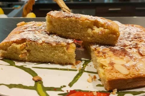 Cliquez pour zoomer ! Cake aux amandes Thermomix par SeveNanou