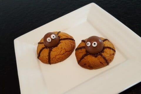 Cliquez pour zoomer ! Spider cookies (cookies araignées) Thermomix par Anneka