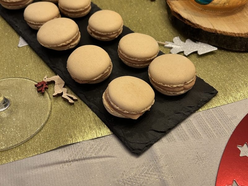 Cliquez pour zoomer ! Macarons salés au foie gras Thermomix par manuedesiles
