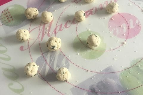 Cliquez pour zoomer ! Gressins parmesan basilic au Thermomix