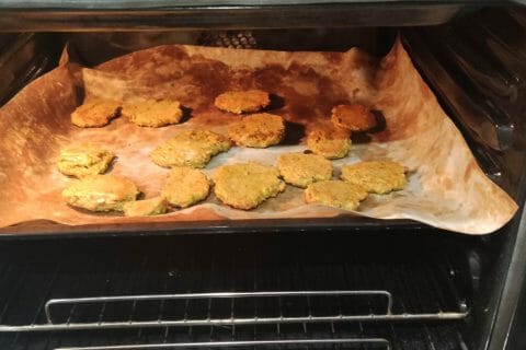 Cliquez pour zoomer ! Galettes de brocolis Thermomix par Nelson_1