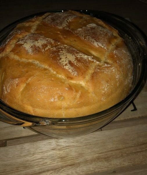 Cliquez pour zoomer ! Pain Cocotte Thermomix par EmmaJulian