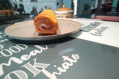 Cliquez pour zoomer ! Roulé à la tomate, saumon et fromage Thermomix par soleil13