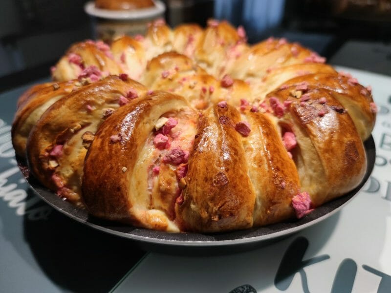 Cliquez pour zoomer ! Brioche aux pralines roses Thermomix par soleil13