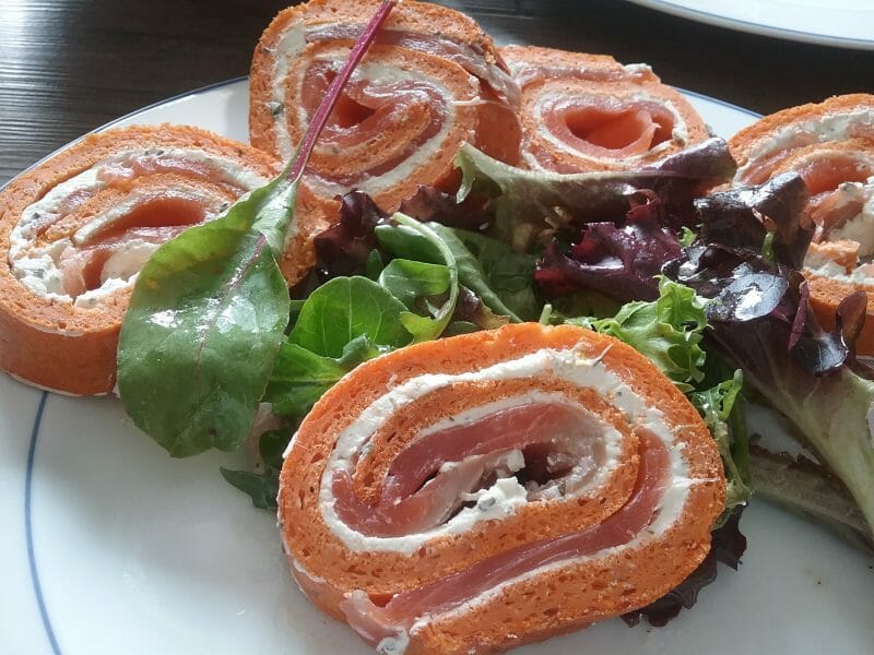 Cliquez pour zoomer ! Roulé à la tomate, saumon et fromage Thermomix par Isa29270