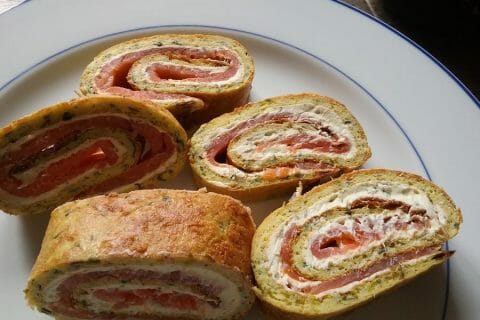 Roule Aux Courgettes Et Au Saumon Fume Au Thermomix Cookomix Roule Aux Courgettes Et Au Saumon Fume Au Thermomix Cookomix