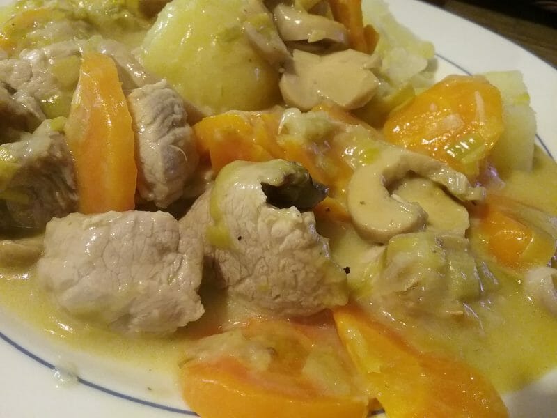 Cliquez pour zoomer ! Filet mignon façon blanquette Thermomix par Isa29270