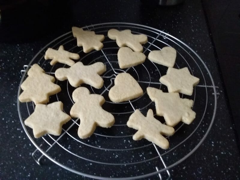 Cliquez pour zoomer ! Sablés de Noël Thermomix par JennySansBouillir