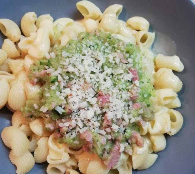 Cliquez pour zoomer ! Pâtes aux courgettes façon carbonara Thermomix par Piou_1