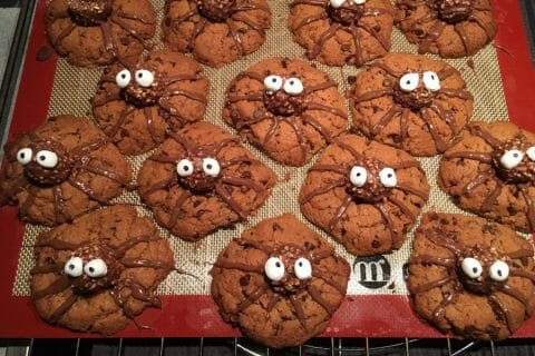 Cliquez pour zoomer ! Spider cookies (cookies araignées) Thermomix par apericube86