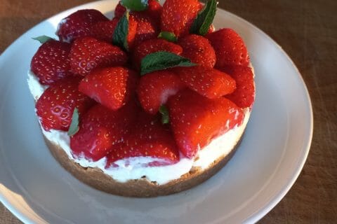 Cliquez pour zoomer ! Tarte aux fraises sans cuisson Thermomix par cecetatafolle