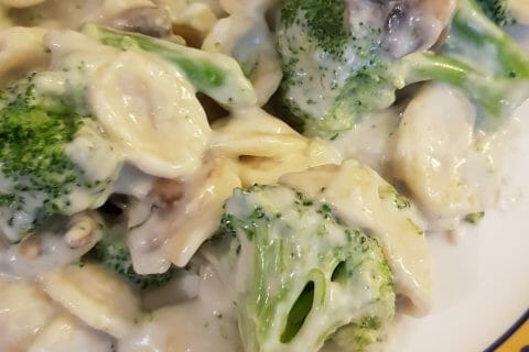 Cliquez pour zoomer ! Brocolis sauce roquefort au Thermomix