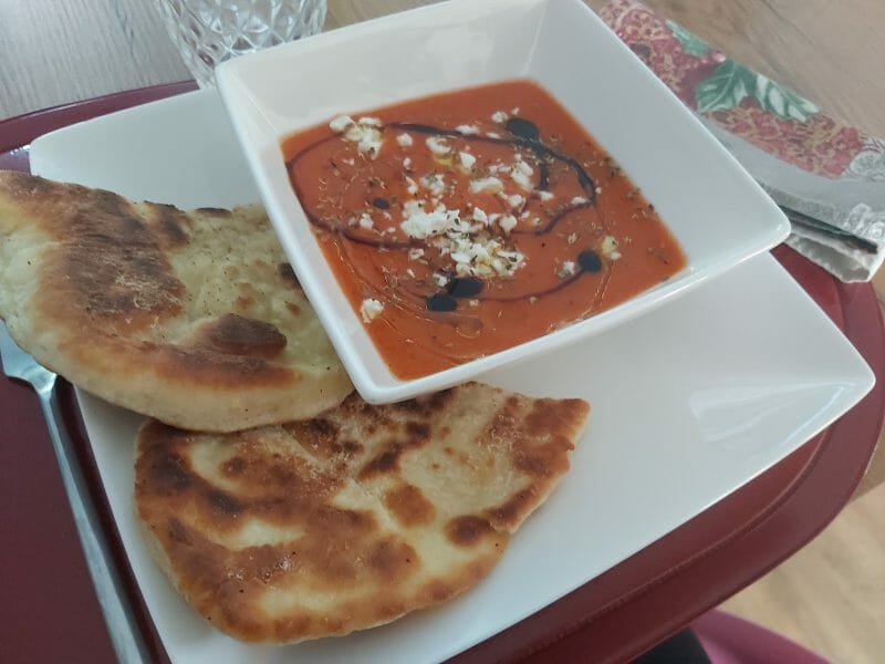 Cliquez pour zoomer ! Naans à l’ail et à la coriandre Thermomix par Elo.die.