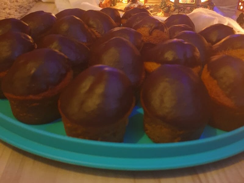 Cliquez pour zoomer ! Petits pains d’épices de Noël au chocolat Thermomix par CelineMin