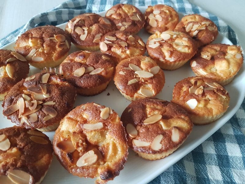 Cliquez pour zoomer ! Petits moelleux aux pommes Thermomix par MyaRosa