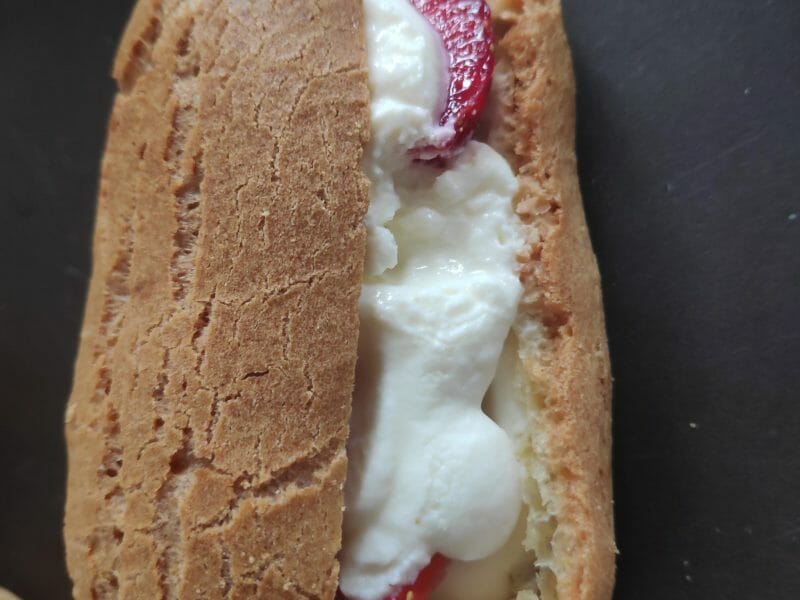 Cliquez pour zoomer ! Éclairs fraises chantilly Thermomix par Moondy