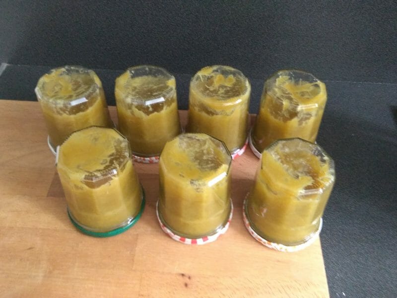 Cliquez pour zoomer ! Confiture de rhubarbe Thermomix par Anne