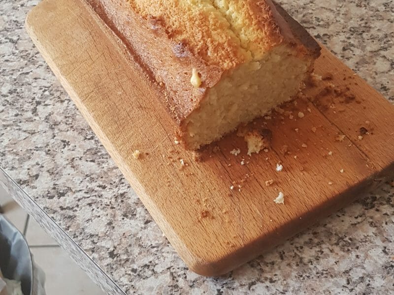 Cliquez pour zoomer ! Cake à la noix de coco Thermomix par Poterala