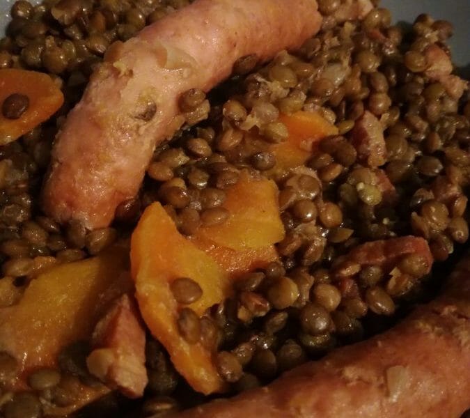 Cliquez pour zoomer ! Lentilles et ses saucisses Thermomix par AnneGa26